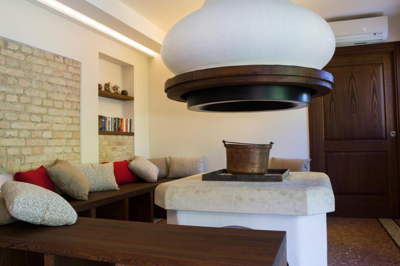 Crystal Luxury House Hotell Fiume Veneto Exteriör bild