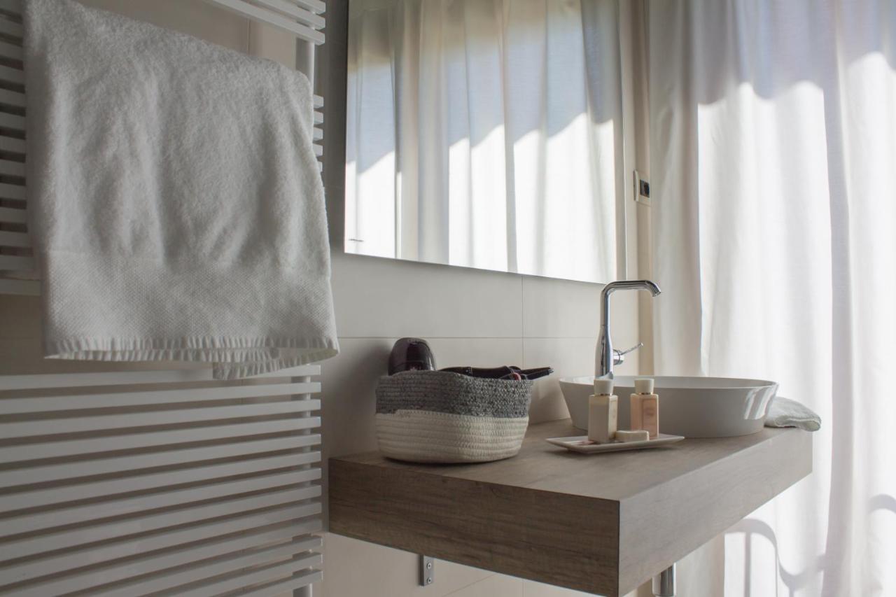 Crystal Luxury House Hotell Fiume Veneto Exteriör bild
