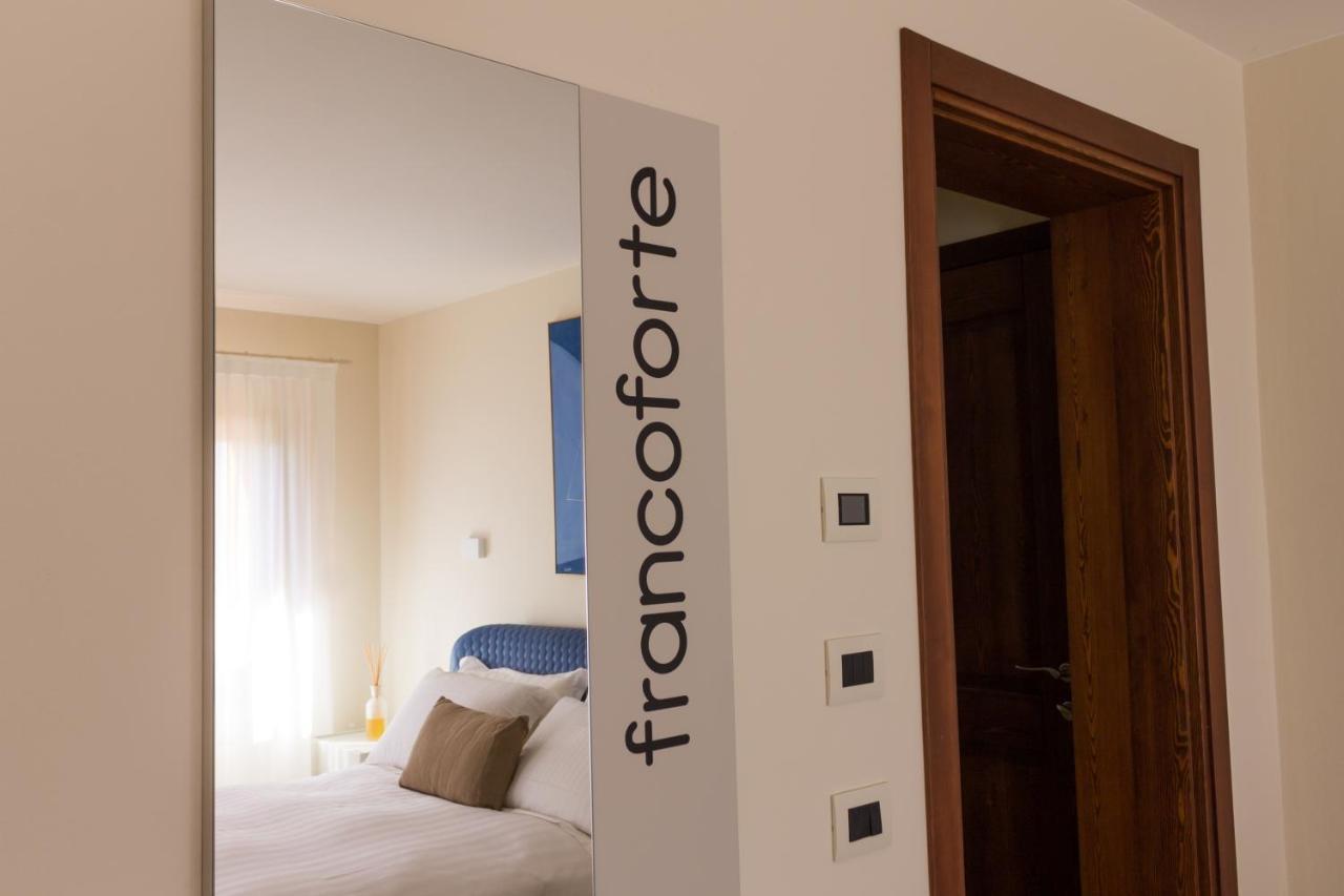 Crystal Luxury House Hotell Fiume Veneto Exteriör bild
