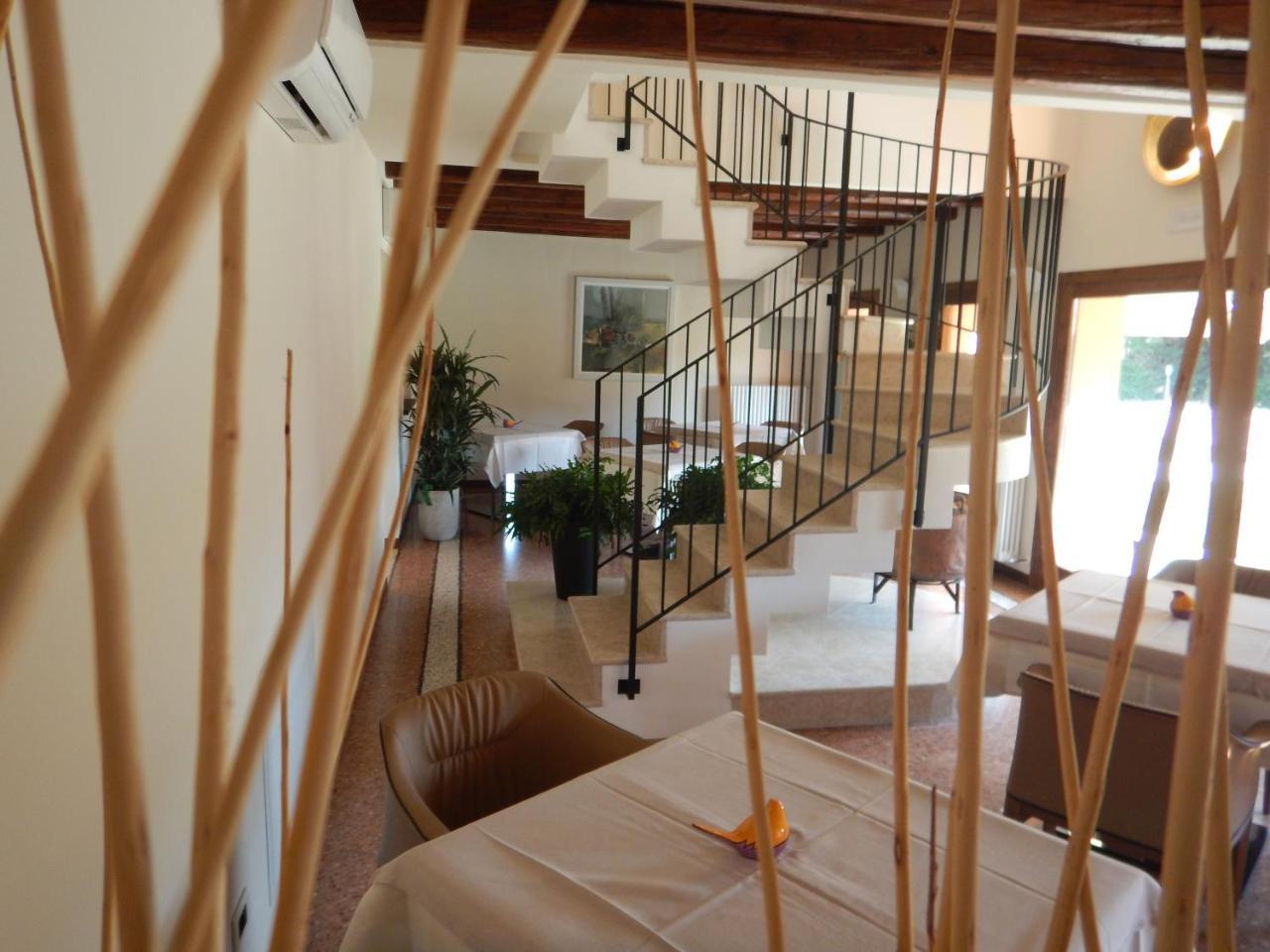 Crystal Luxury House Hotell Fiume Veneto Exteriör bild